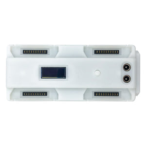 Die intelligente Ladestation der FIMI X8SE 2022 Drohne unterstützt das gleichzeitige Laden von 4 Akkus.